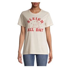 NWT Women's Christmas Graphic T-Shirt